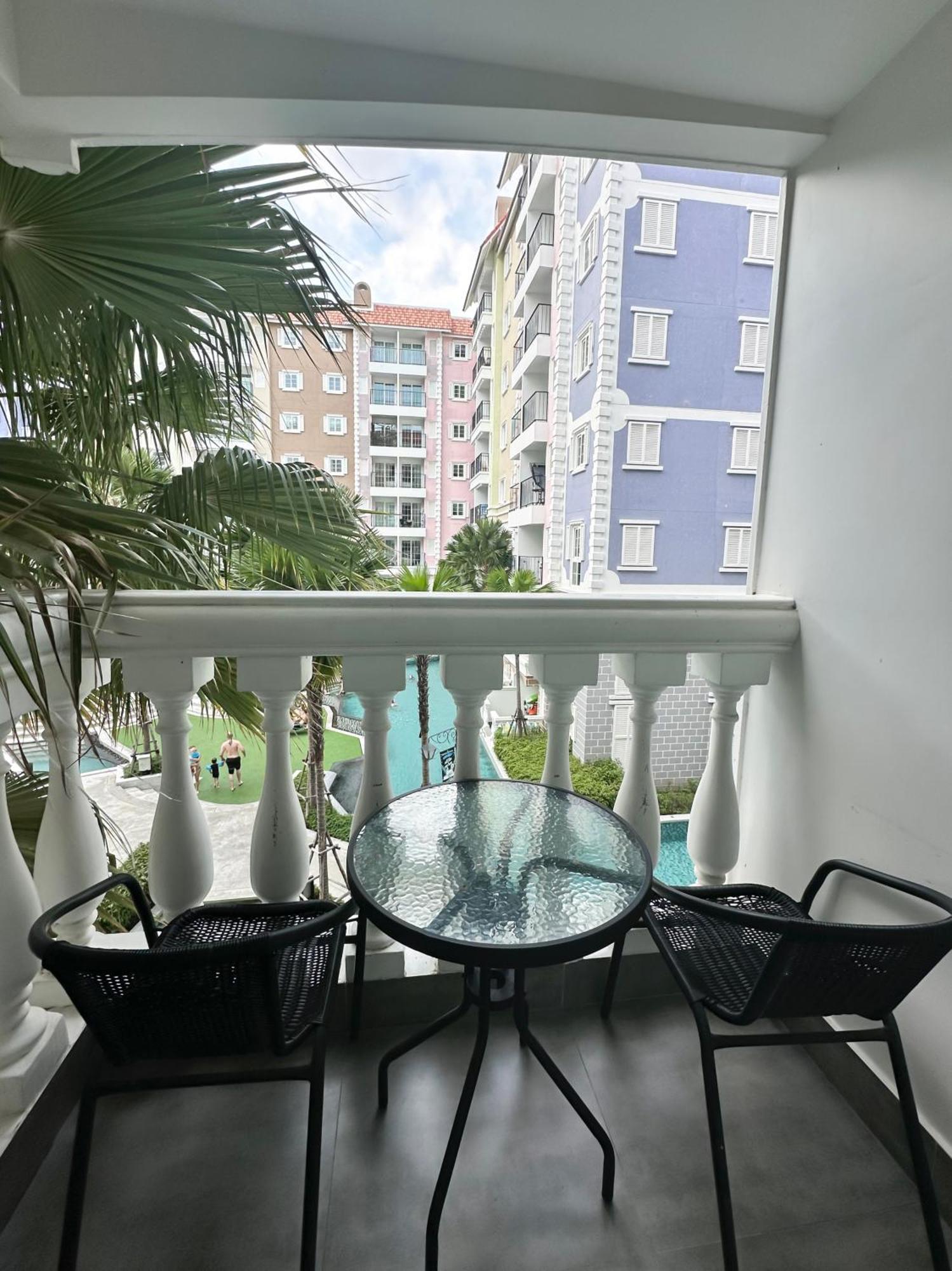 Seven Seas Cote D'Azur Jomtien Pattaya Amazing Pool Apartment Na Chom Thian Ngoại thất bức ảnh